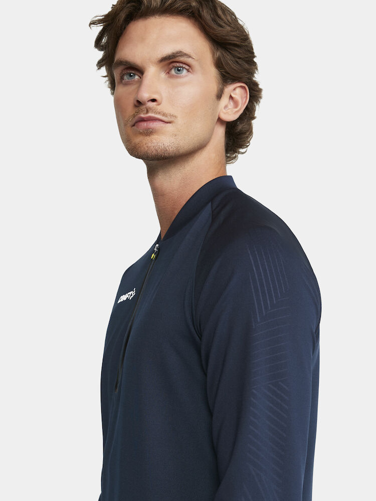 Extend Half Zip M