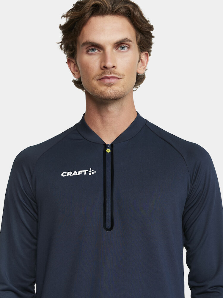 Extend Half Zip M