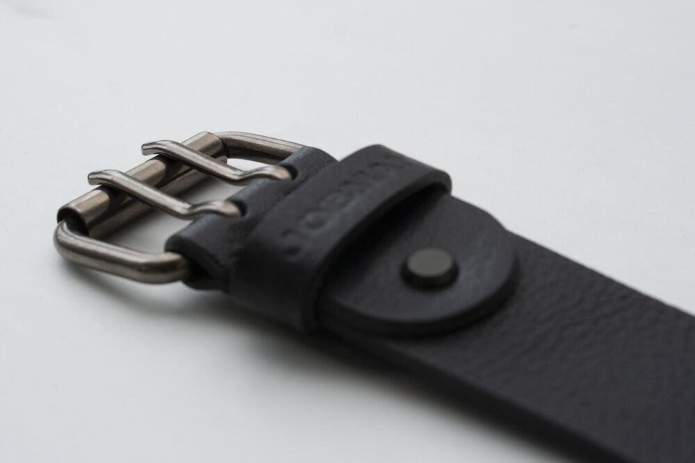 9307 Leather belt